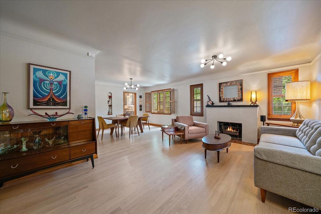 Photo of 1040 N Kearney Street, Denver, CO 80220 (MLS # 2822335)