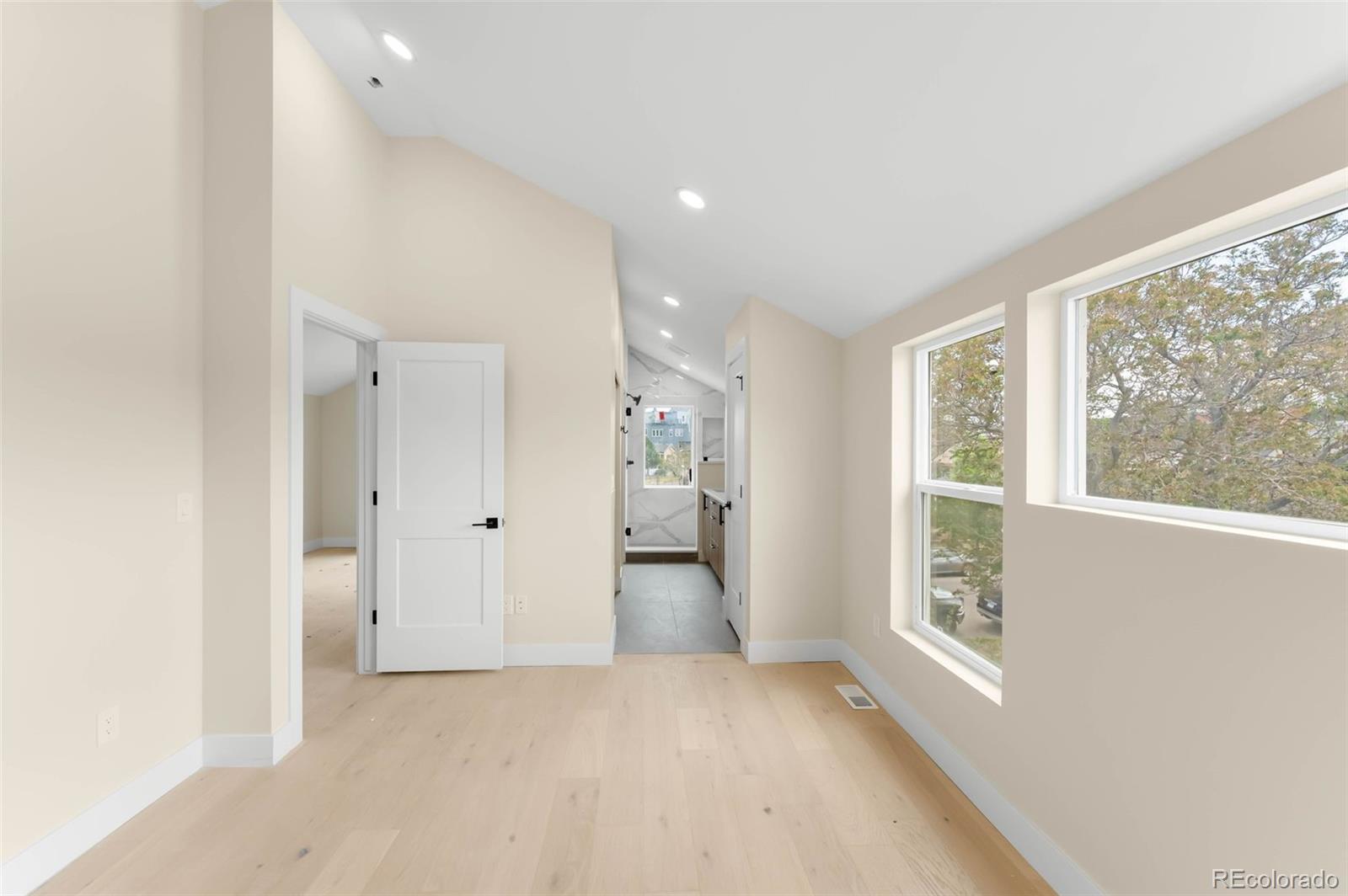3493 & 3495 Lawrence Street