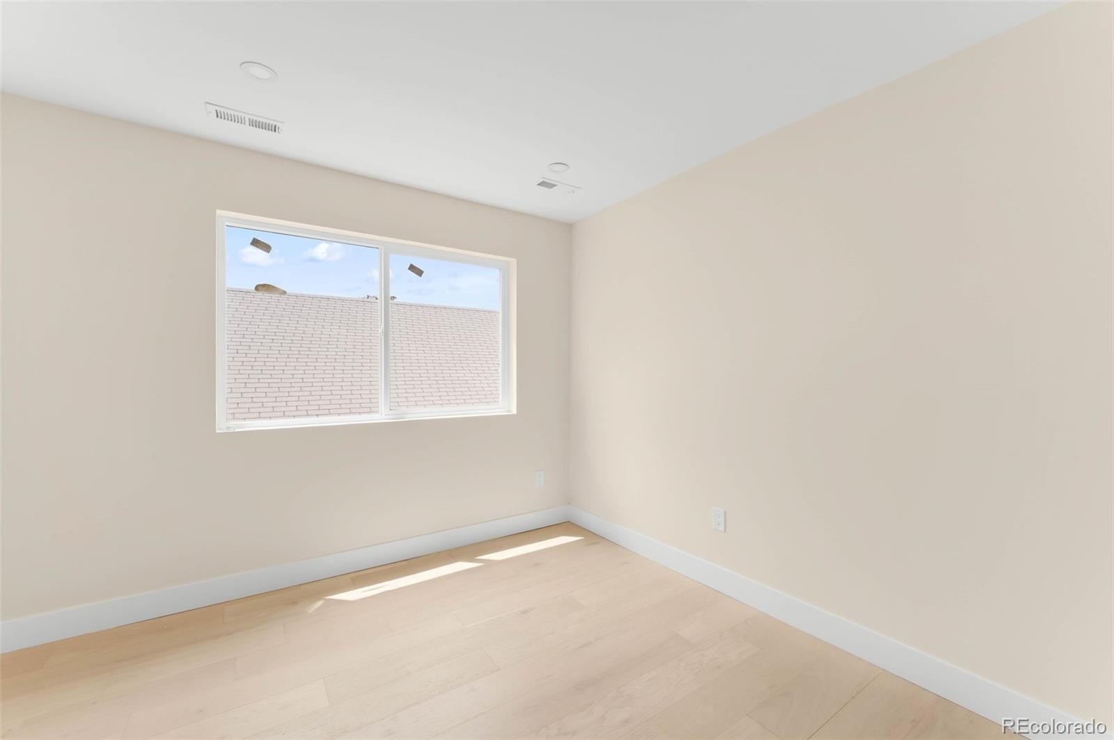 3493 & 3495 Lawrence Street