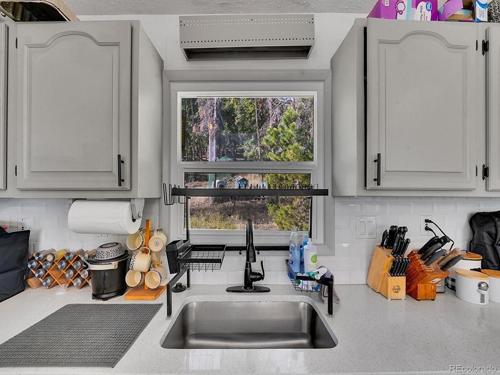 Photo of 11962 Coal Creek Heights Drive, Golden, CO 80403 (MLS # 2707010)