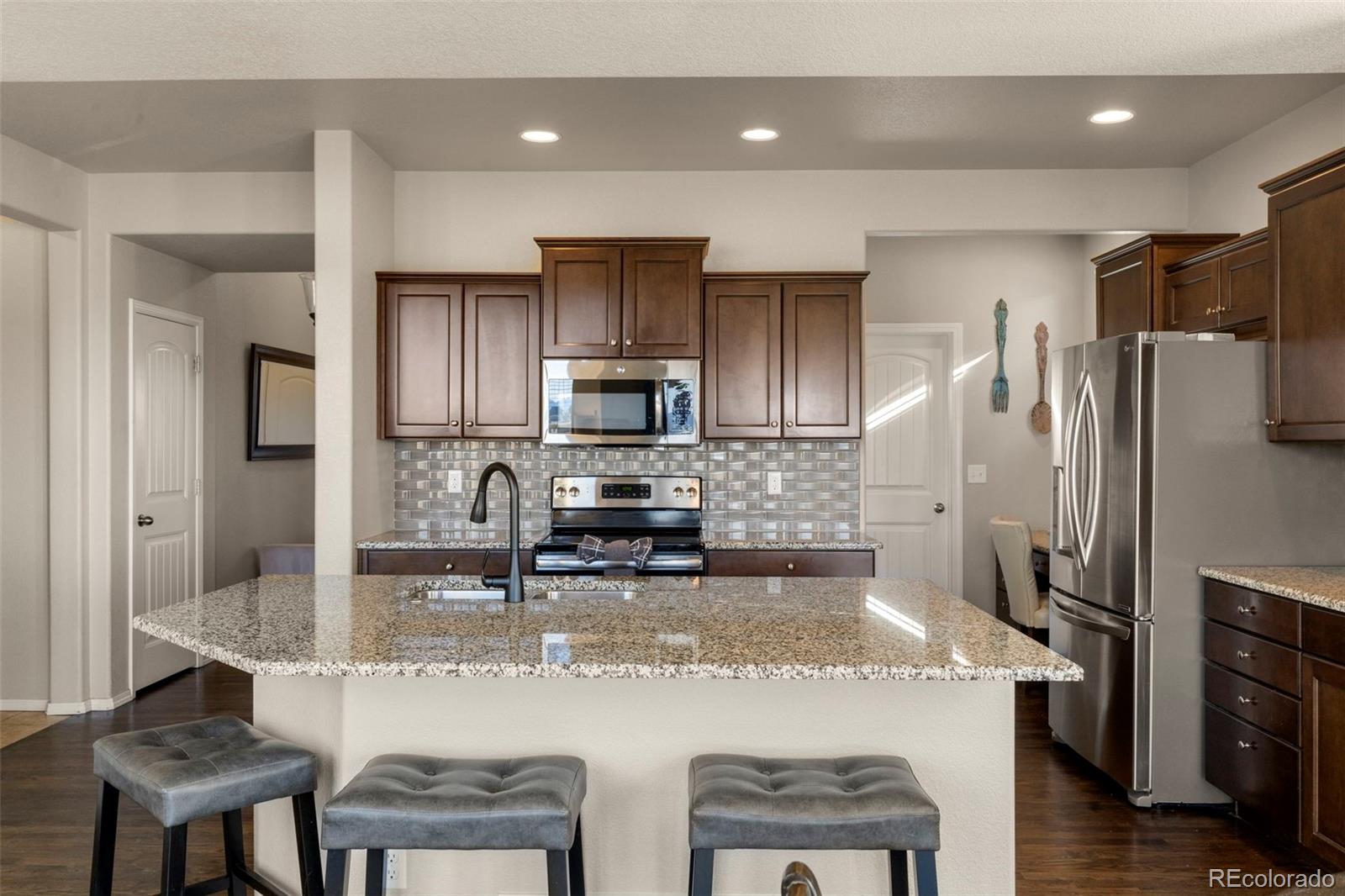 6571 Mineral Belt Drive