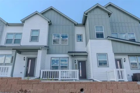 MLS: 4909836