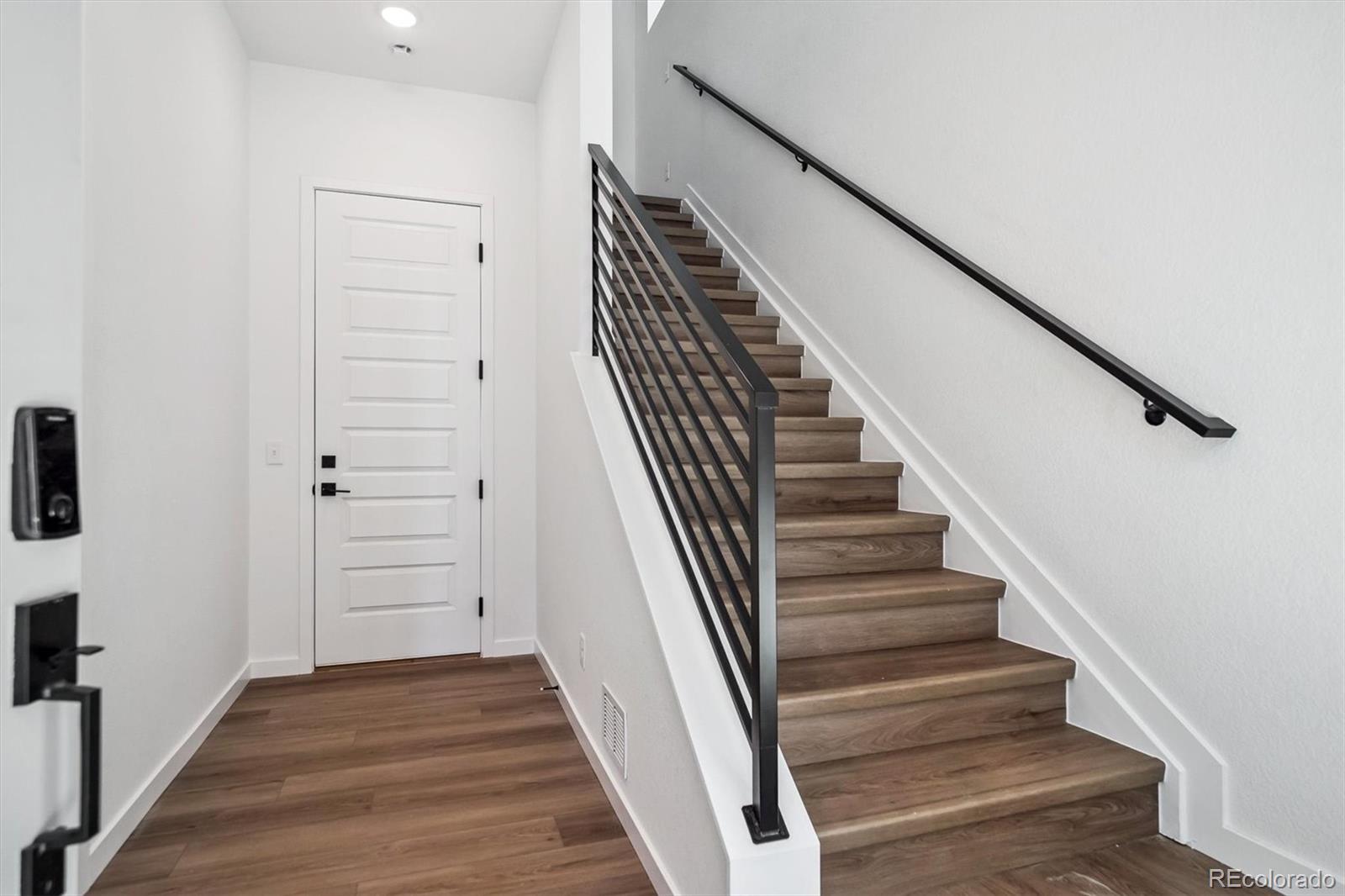 11466 E Briarwood Circle