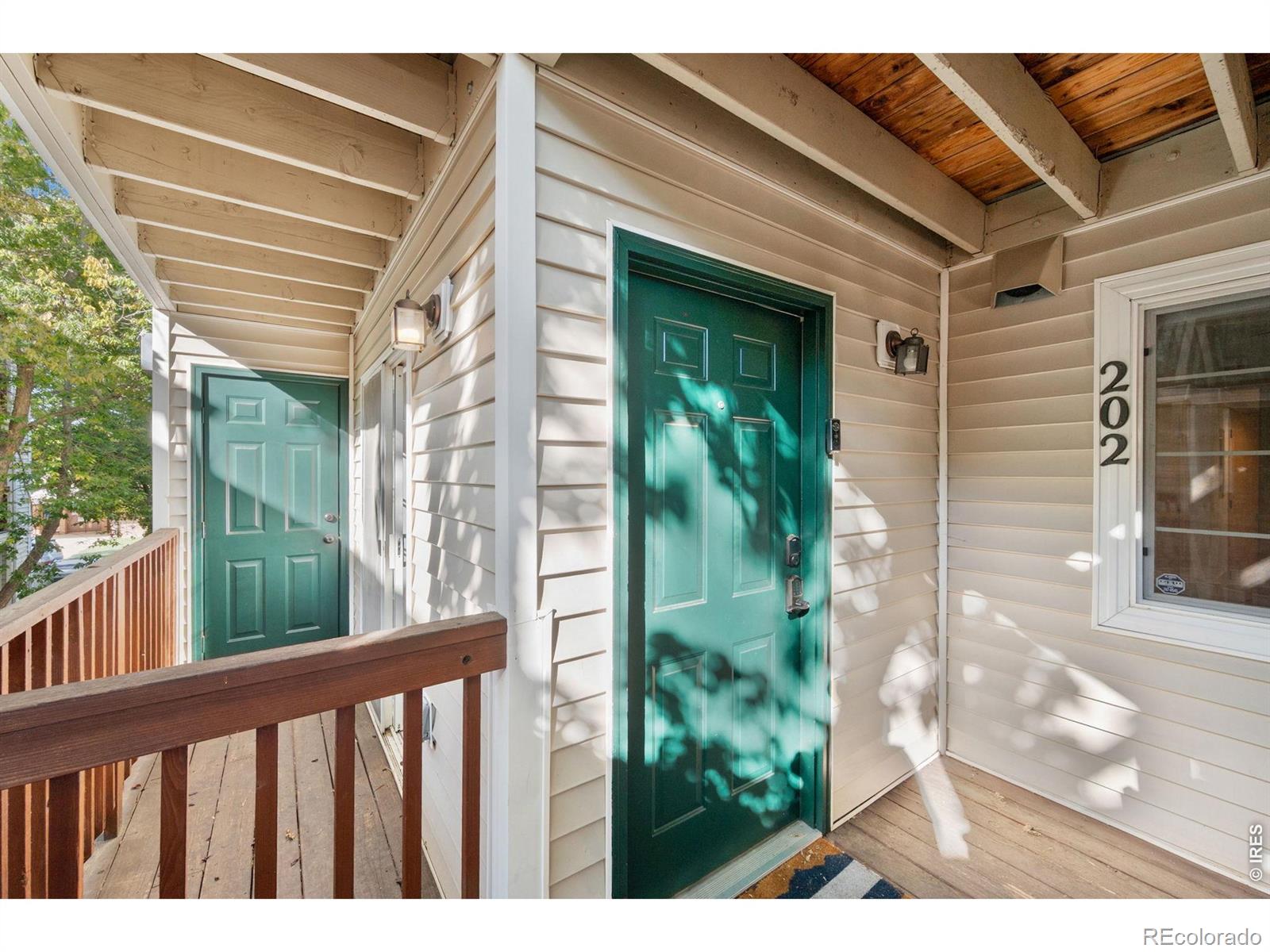 1221 University Avenue 202