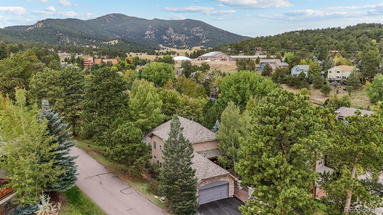 2977 Sun Creek Ridge