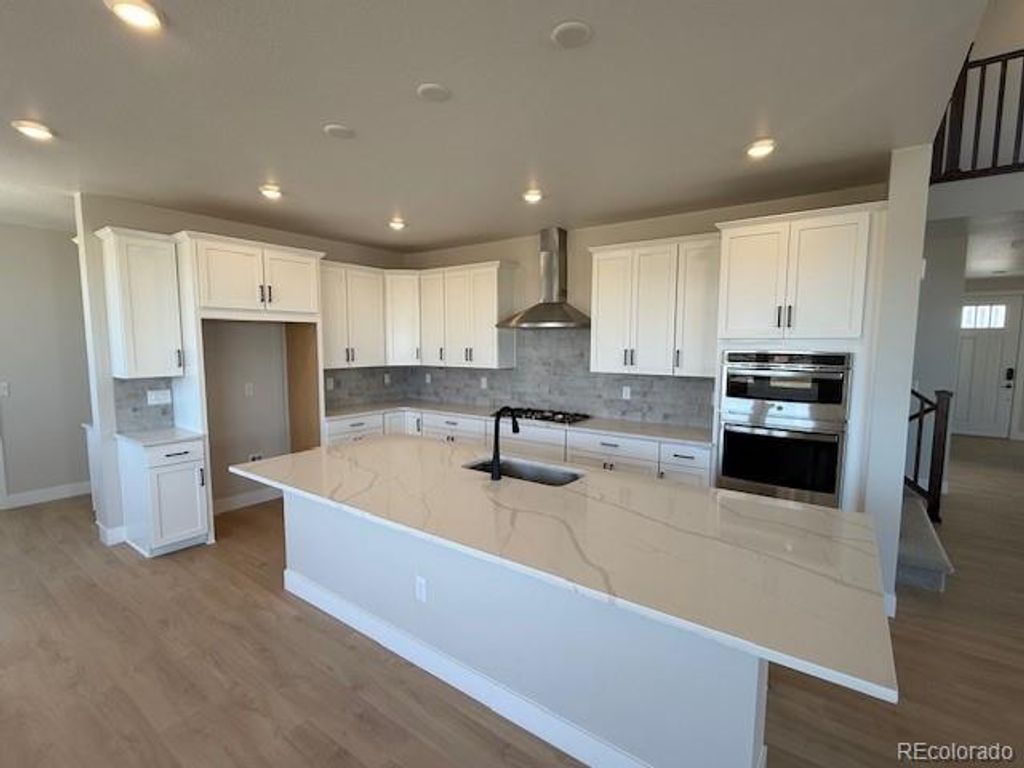 Photo of 5674 Farrier Point, Castle Rock, CO 80104 (MLS # 8299398)