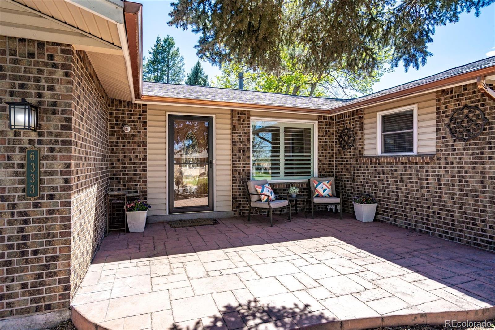 6333 S Dexter Street