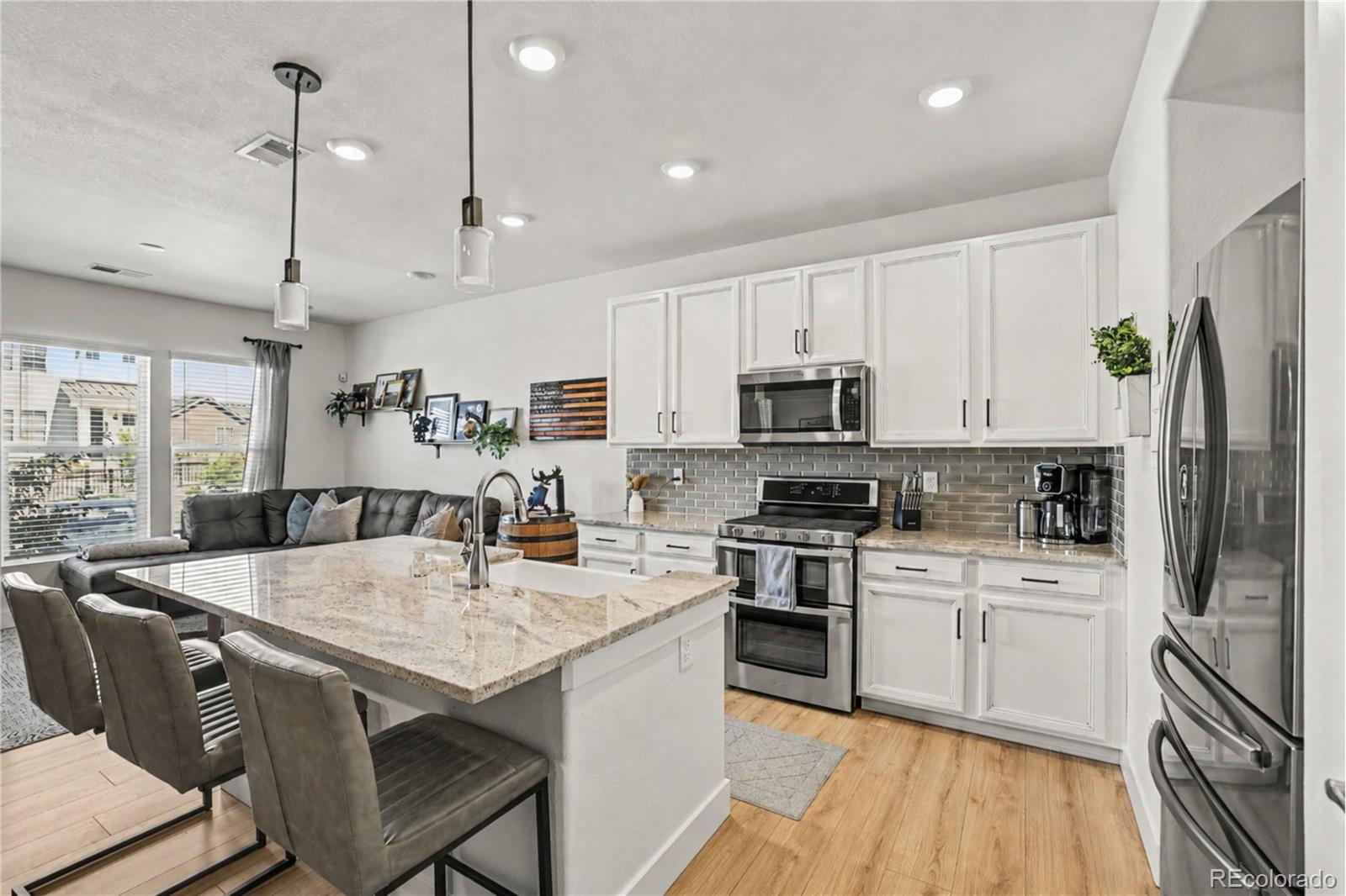 8863 Fraser River Loop