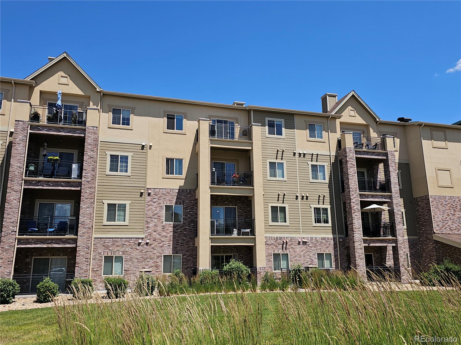 725 Elmhurst Drive 403