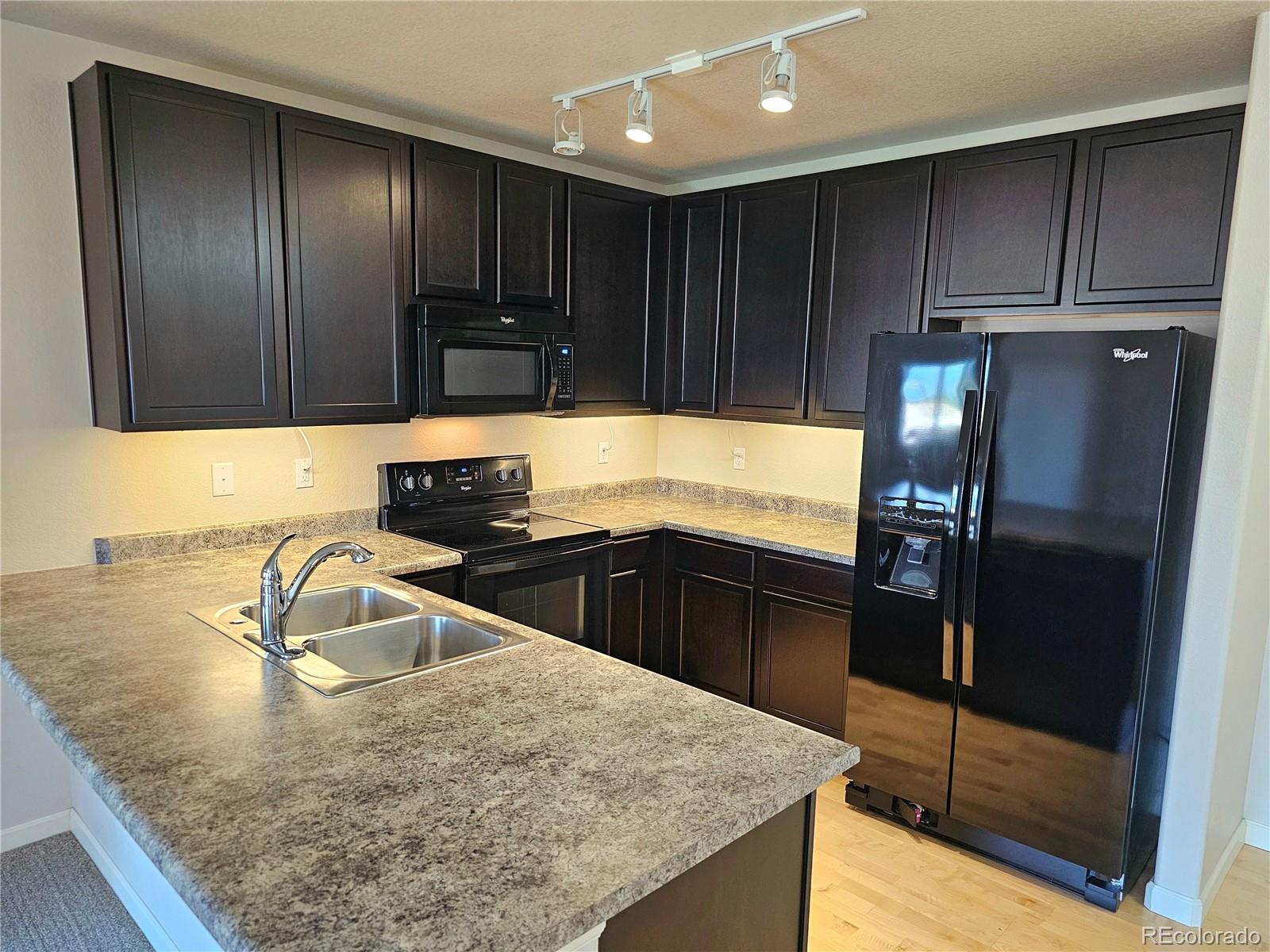 725 Elmhurst Drive 403