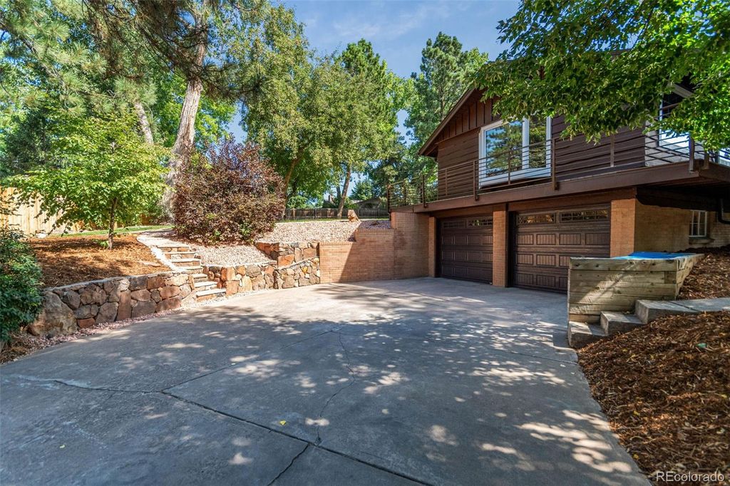 Photo of 5465 W Ontario Avenue, Littleton, CO 80128 (MLS # 7913459)