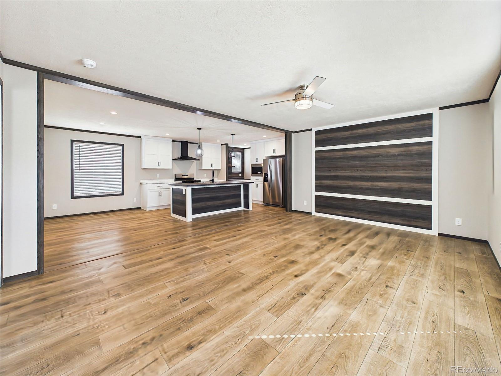 354 E Stewart Drive