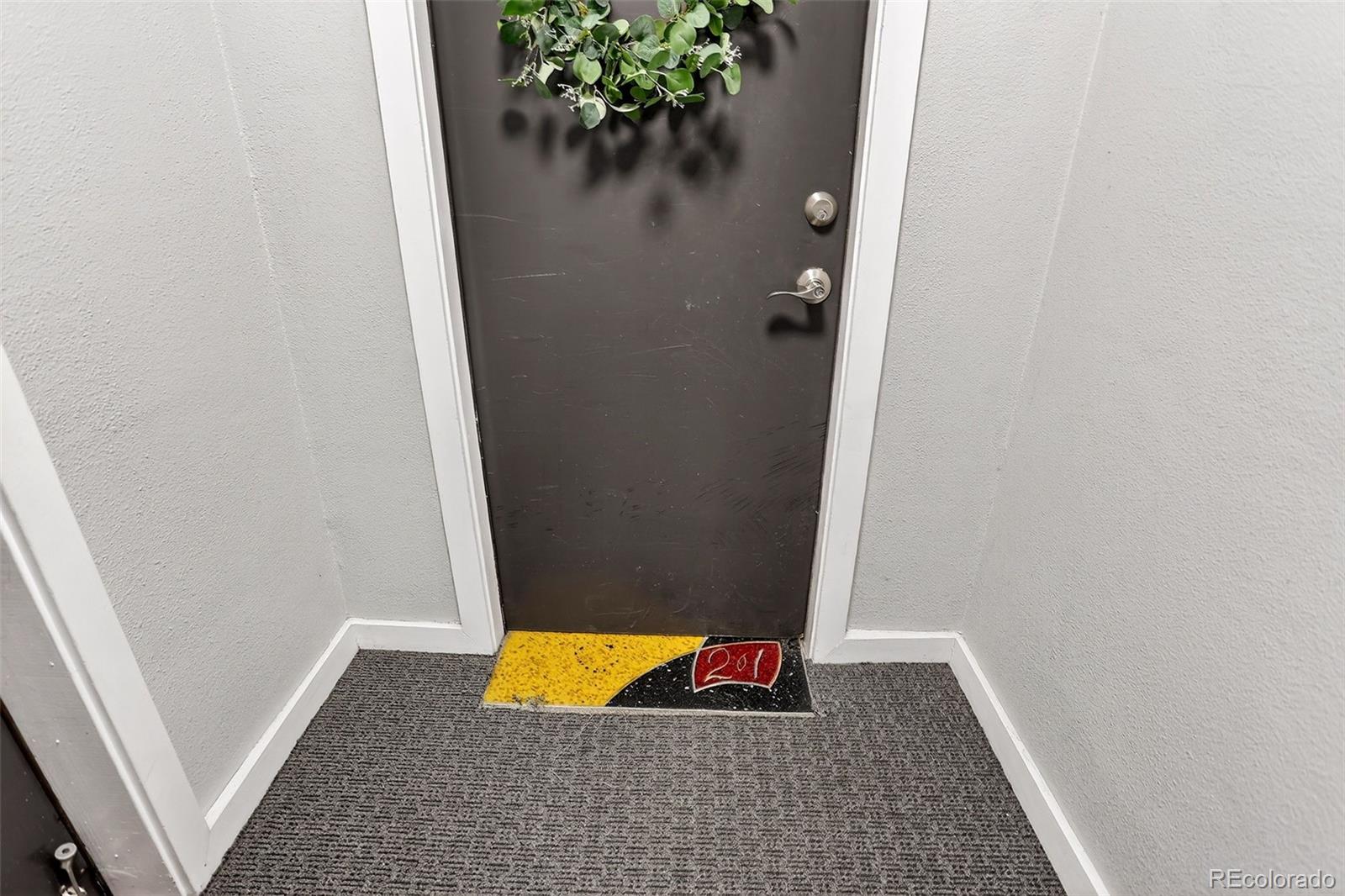 636 N Washington Street 101