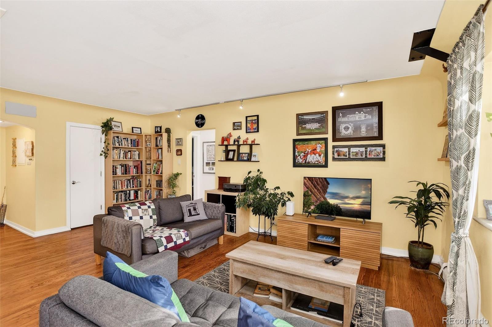 636 N Washington Street 101