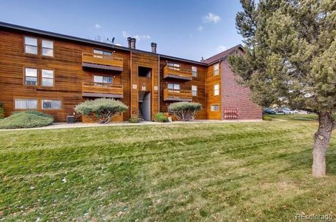 Photo of 431 Wright Street #202, Lakewood, CO 80228 (MLS # 5923316)