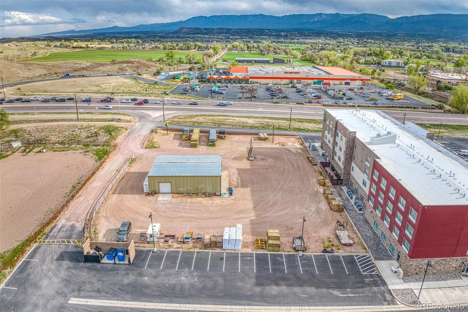 3275 E US Highway 50
