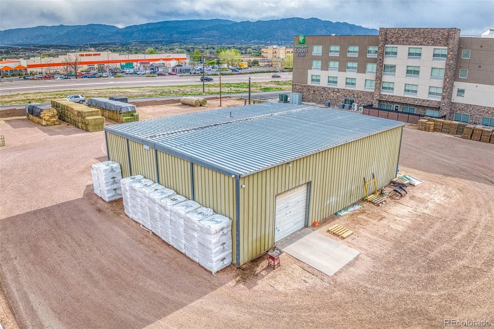 3275 E US Highway 50