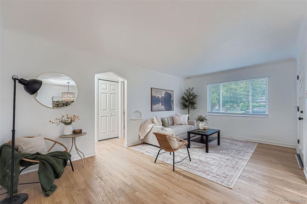 Photo of 2985 Ivanhoe Street, Denver, CO 80207 (MLS # 3765692)