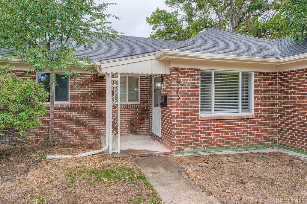 Photo of 2985 Ivanhoe Street, Denver, CO 80207 (MLS # 3765692)