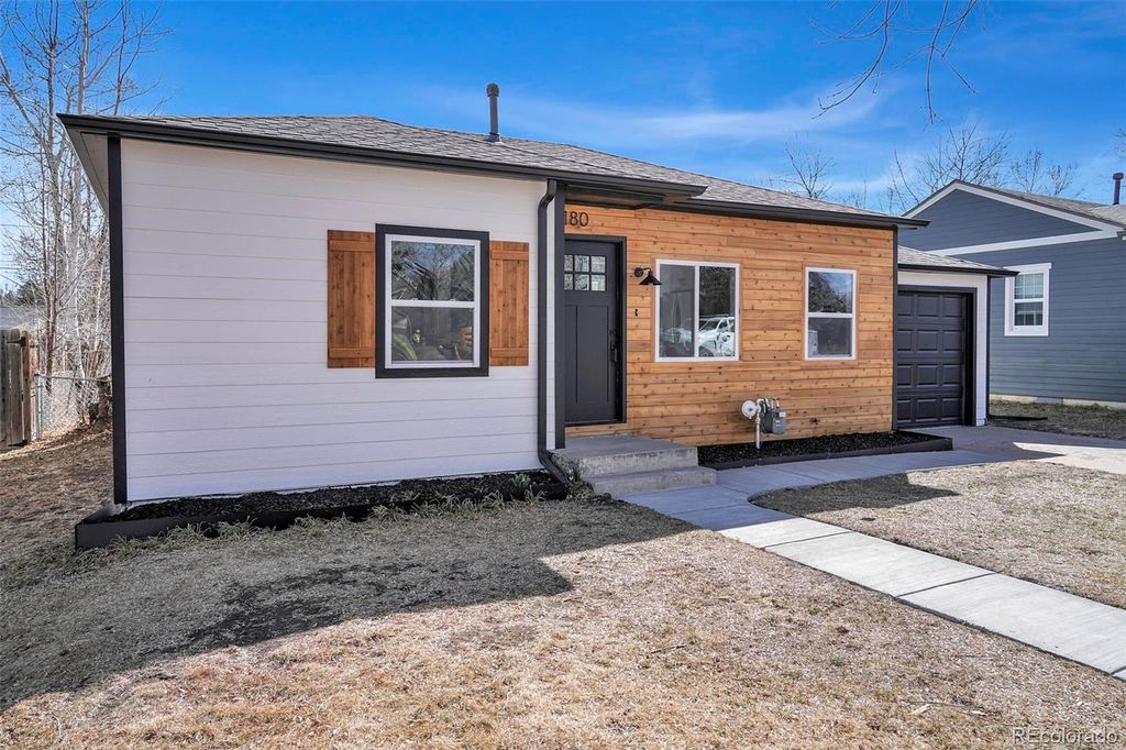 Photo of 4180 S Pearl Street, Englewood, CO 80113 (MLS # 9286371)