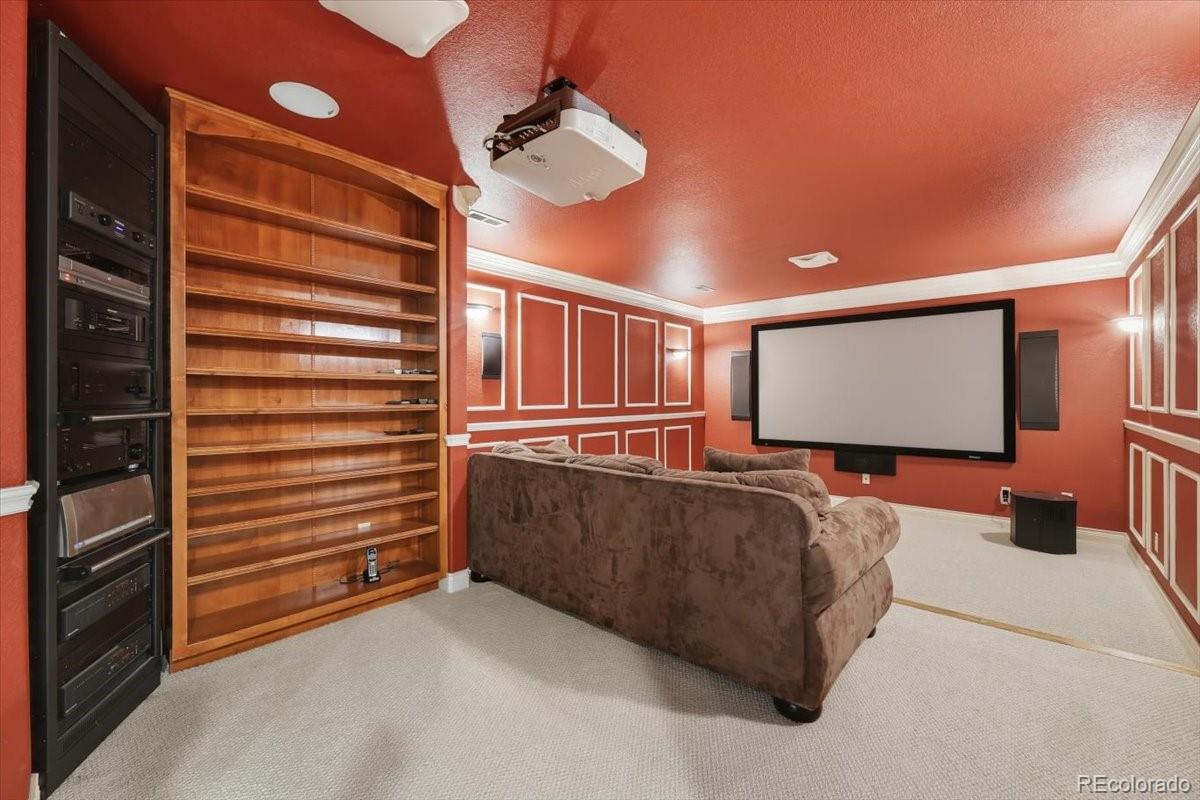 7615 Winding Oaks Drive