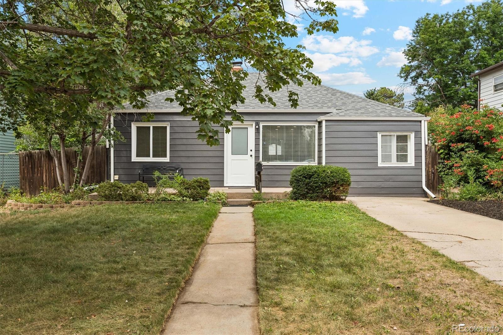 2557 Kendall Street