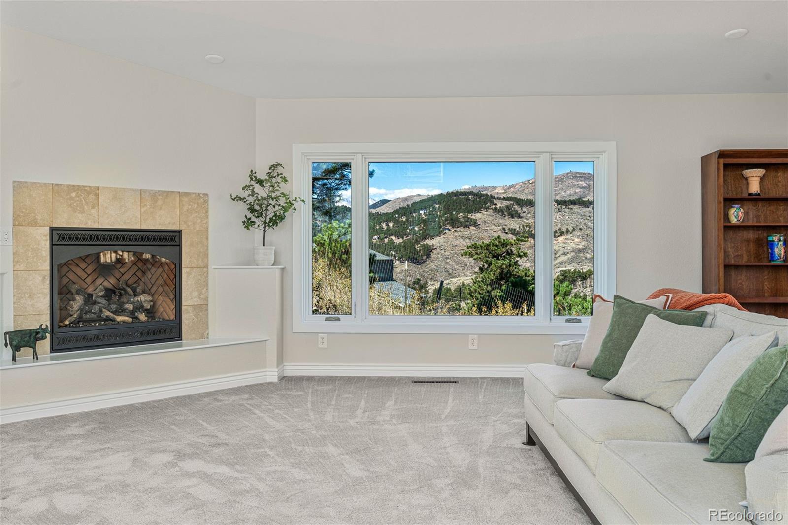 319 Camino Bosque, Boulder, CO, 80302 4 319 Camino Bosque