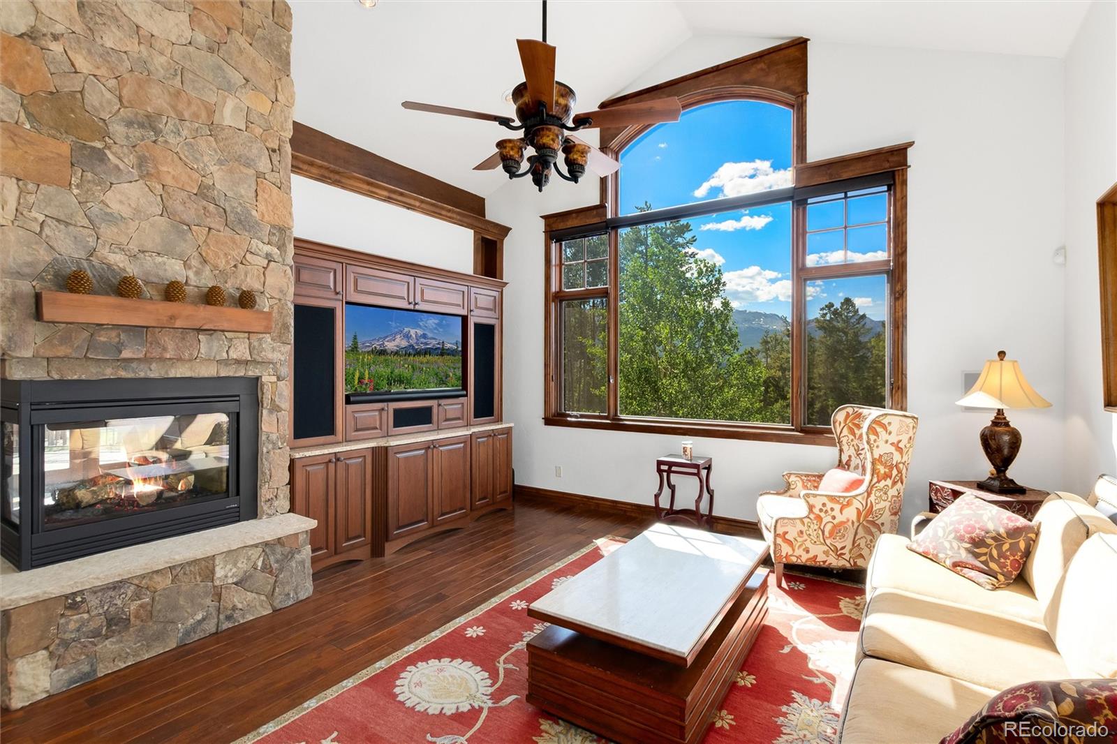 230 Timberlane Circle