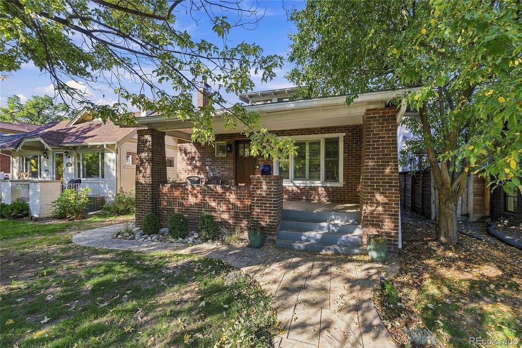 Photo of 871 S Gaylord Street, Denver, CO 80209 (MLS # 3273583)