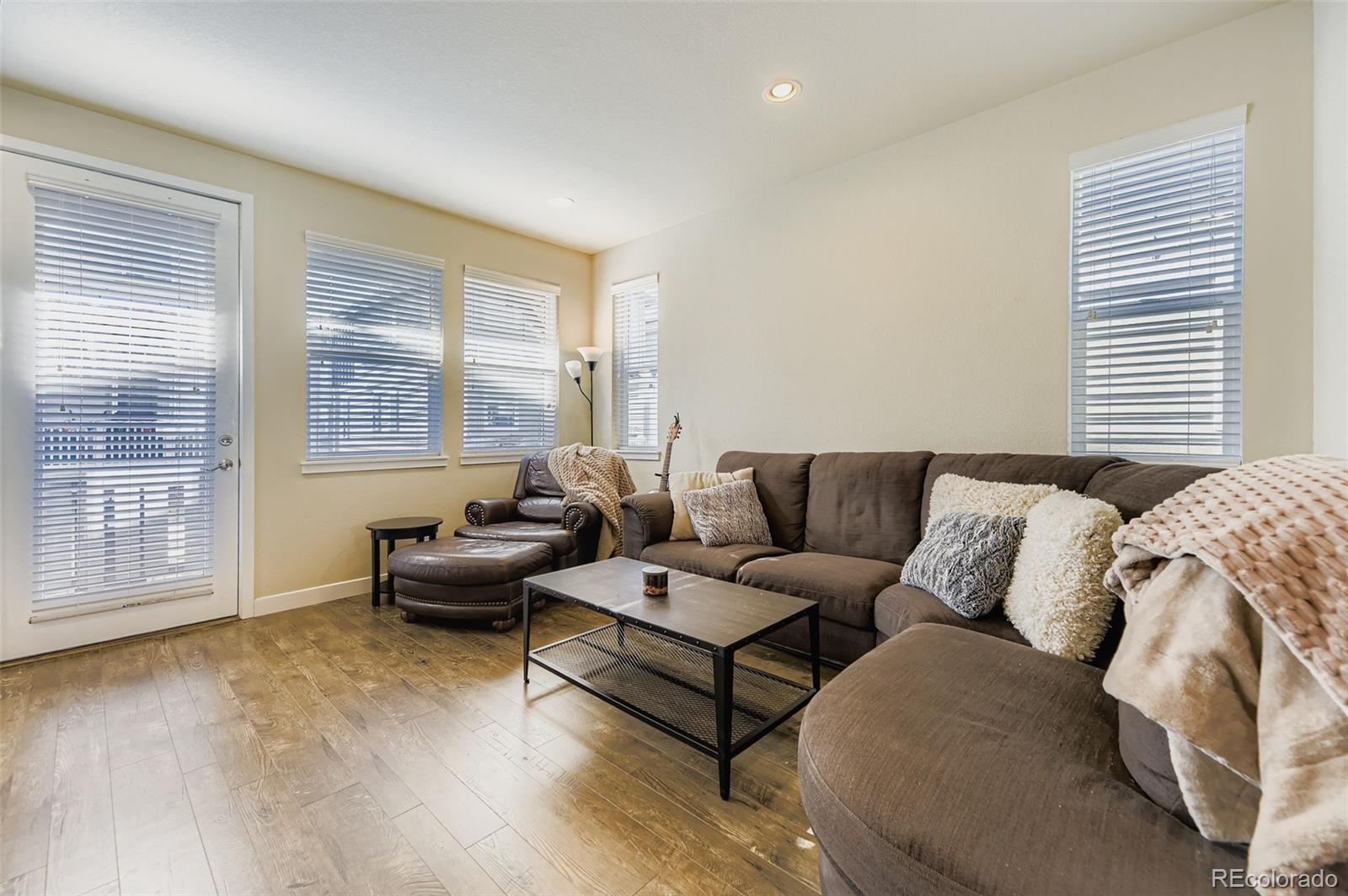 12886 E Wesley Place