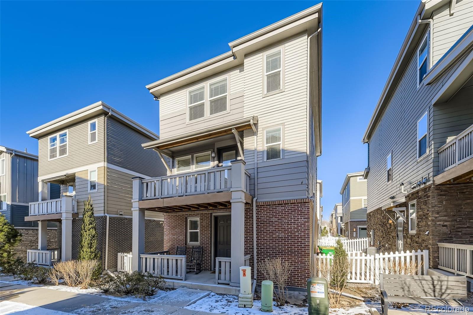 12886 E Wesley Place