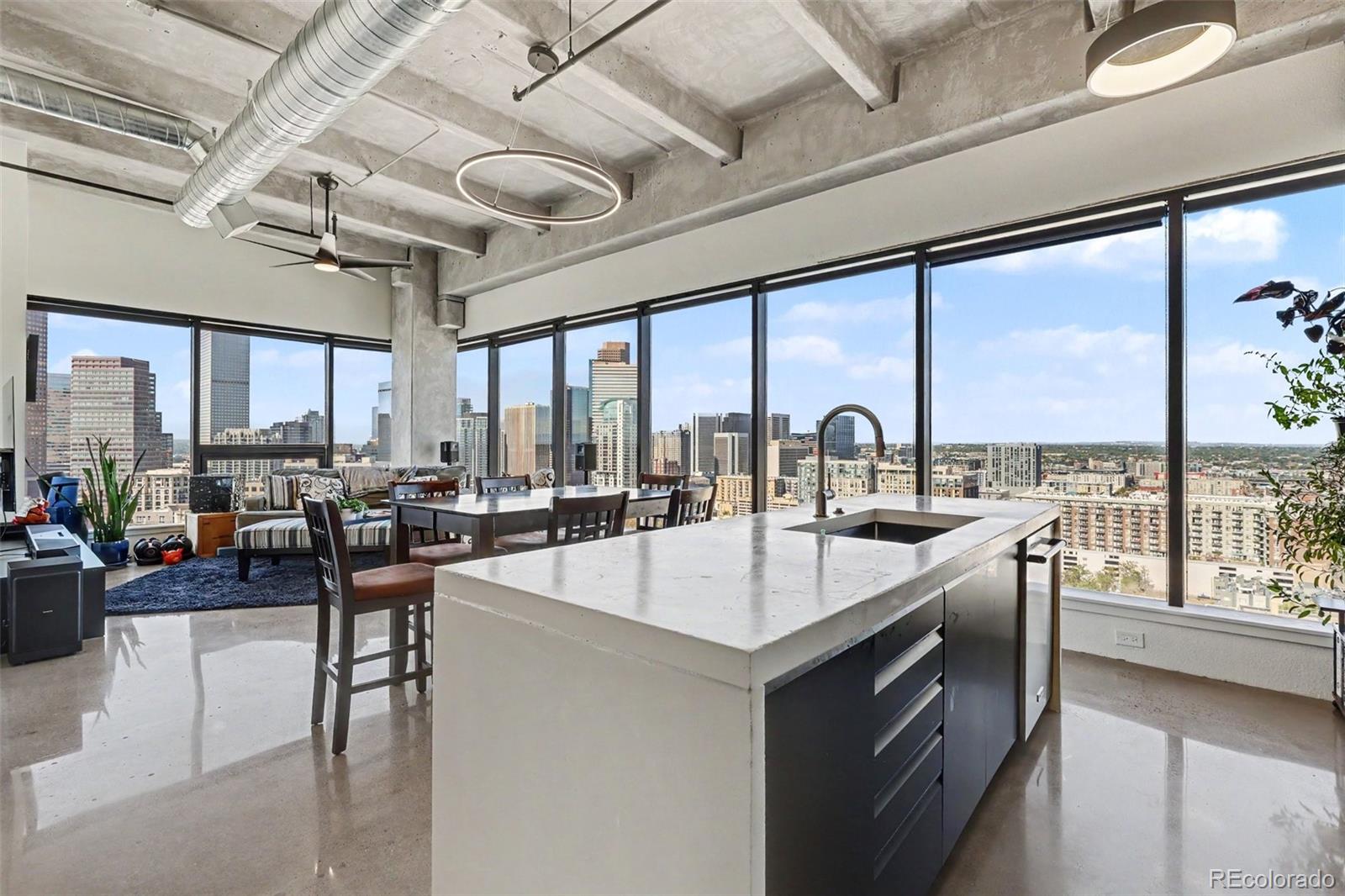 100 Park Avenue 2106