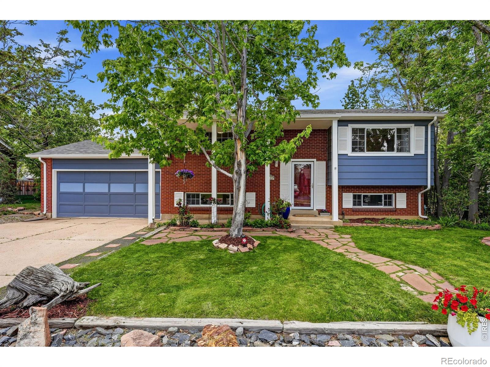 4685 Macky Way