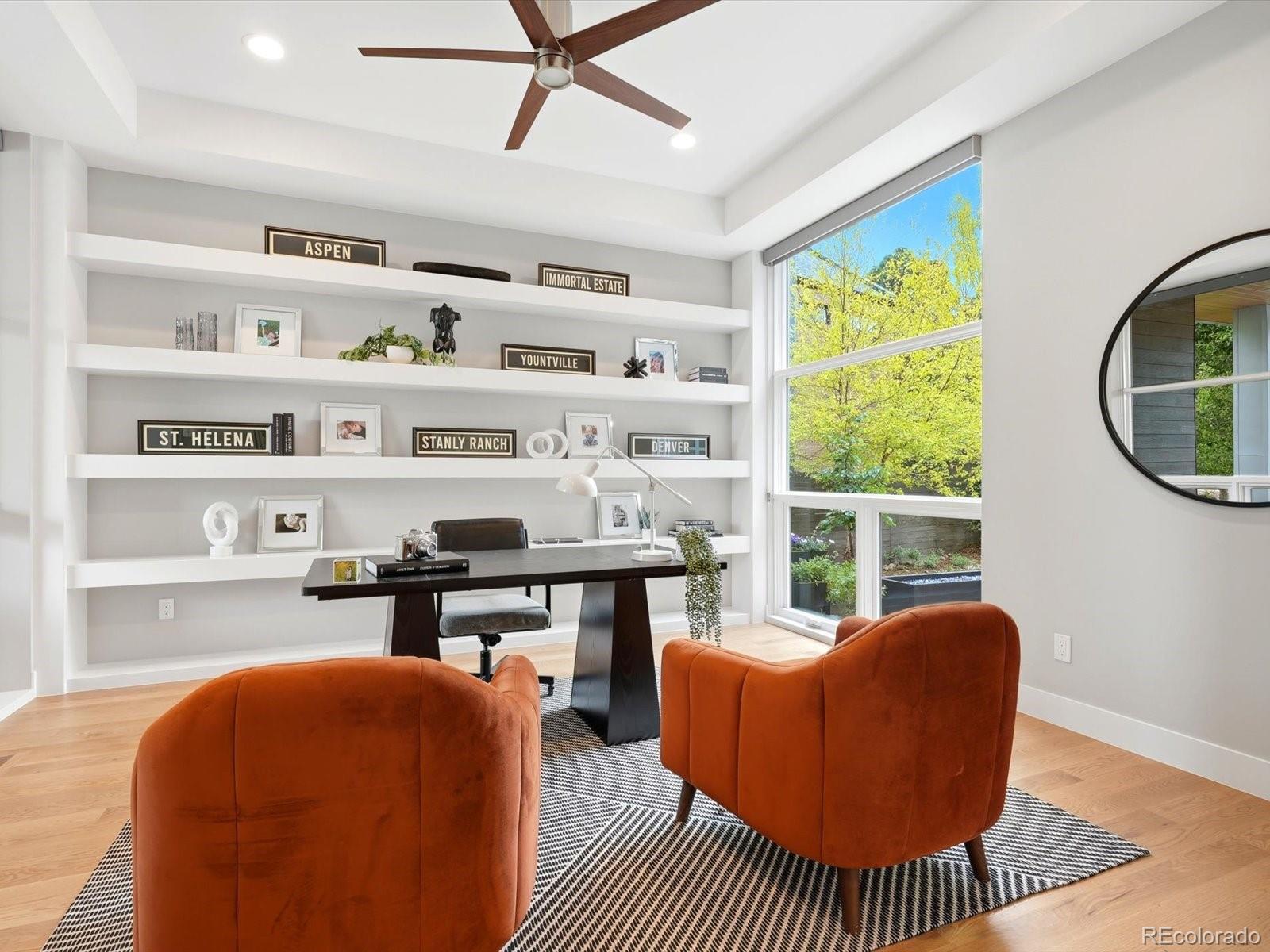 61 N Magnolia Way