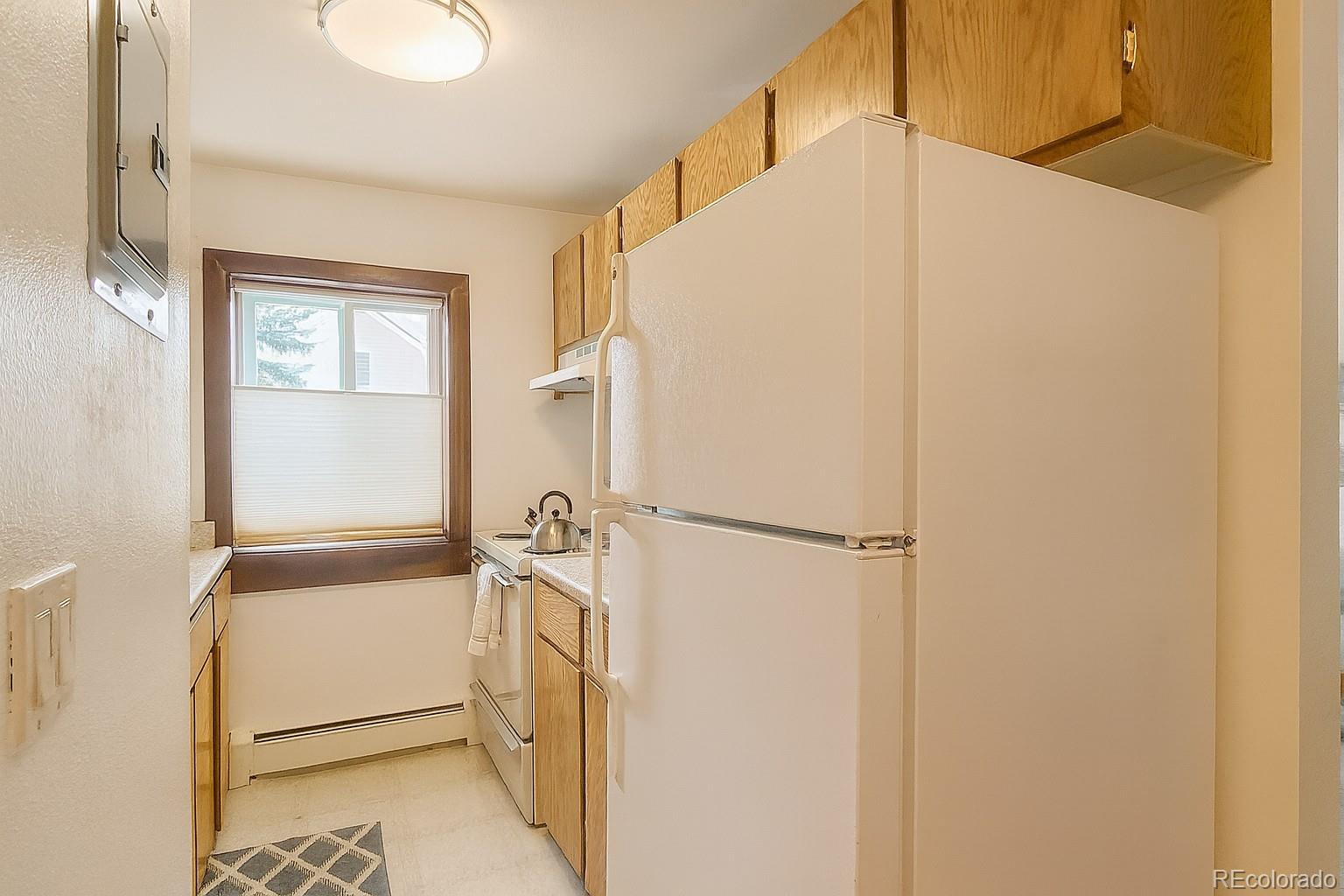 214 S Harris Street 101