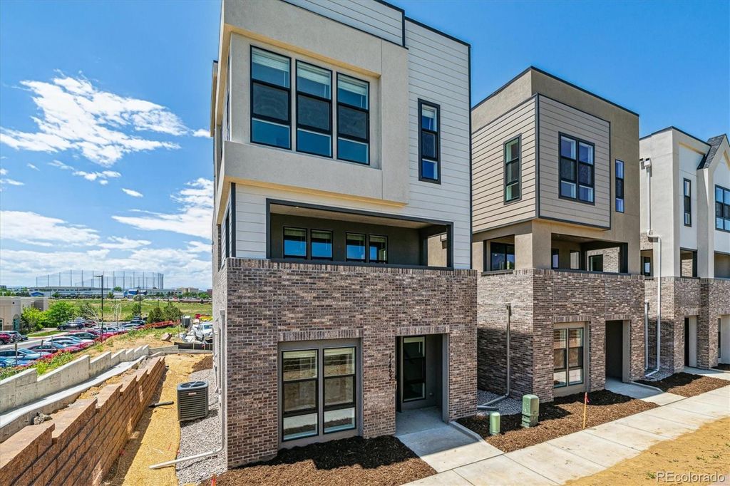 Photo of 11493 E Briarwood Circle, Centennial, CO 80112 (MLS # 4942009)