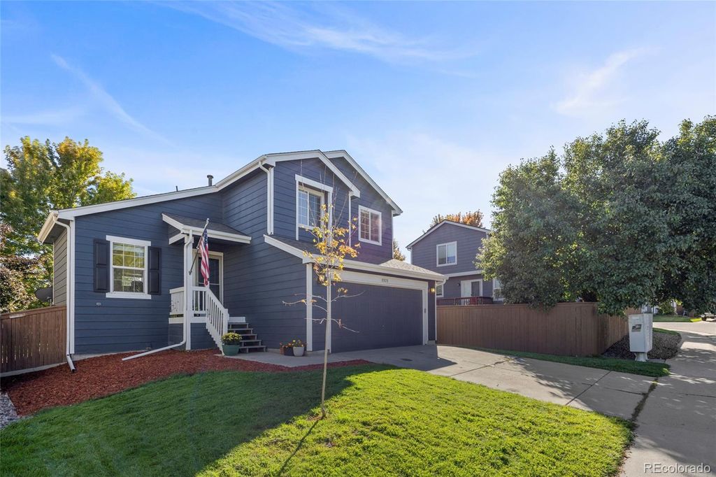 Photo of 9928 Saybrook Street, Highlands Ranch, CO 80126 (MLS # 2190036)