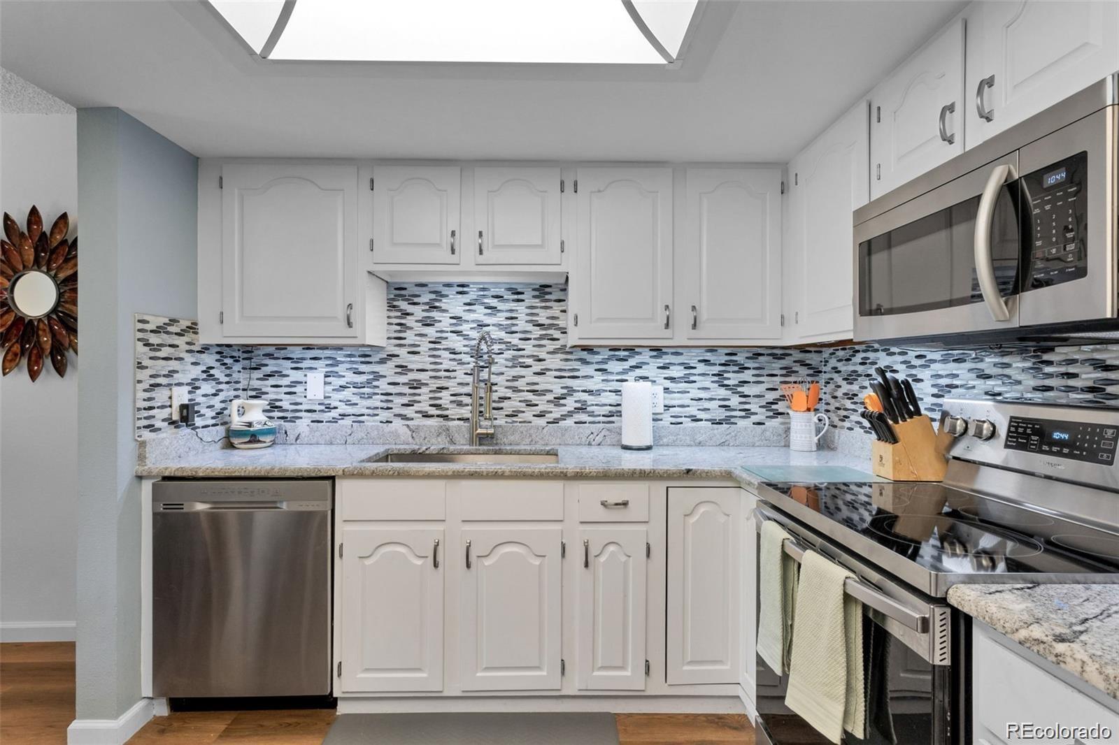 13901 E Marina Drive 105