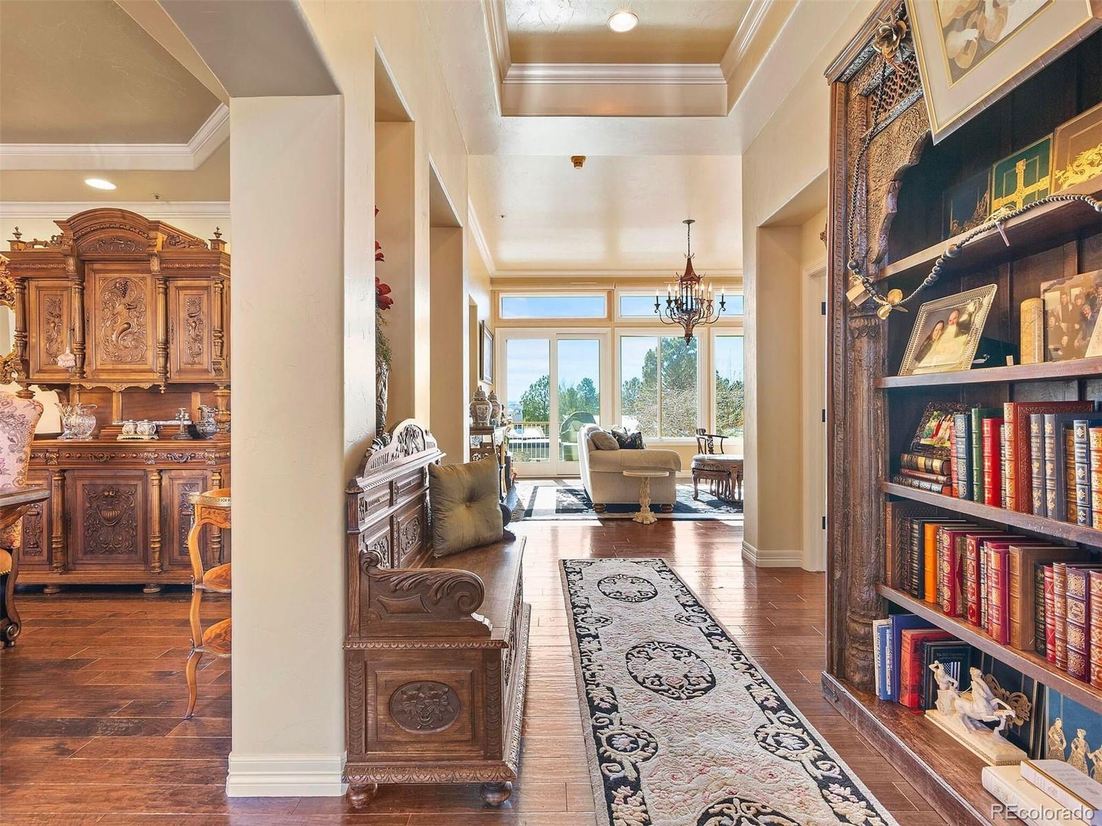 2124 Ridge Plaza Drive