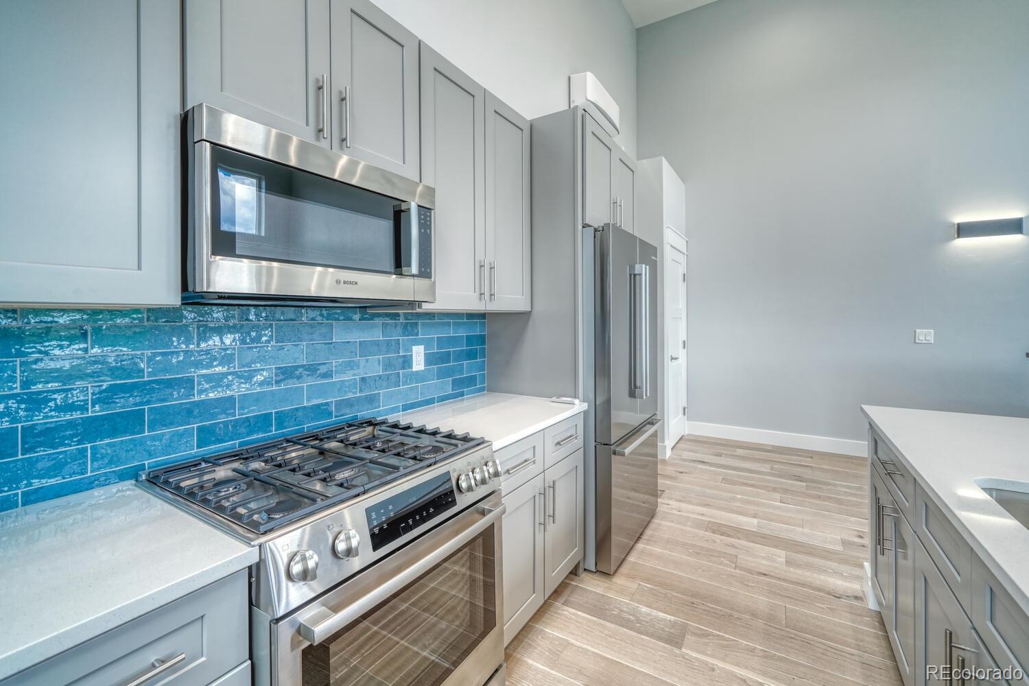 Photo 11 of 29 of 731 Holman Court townhome