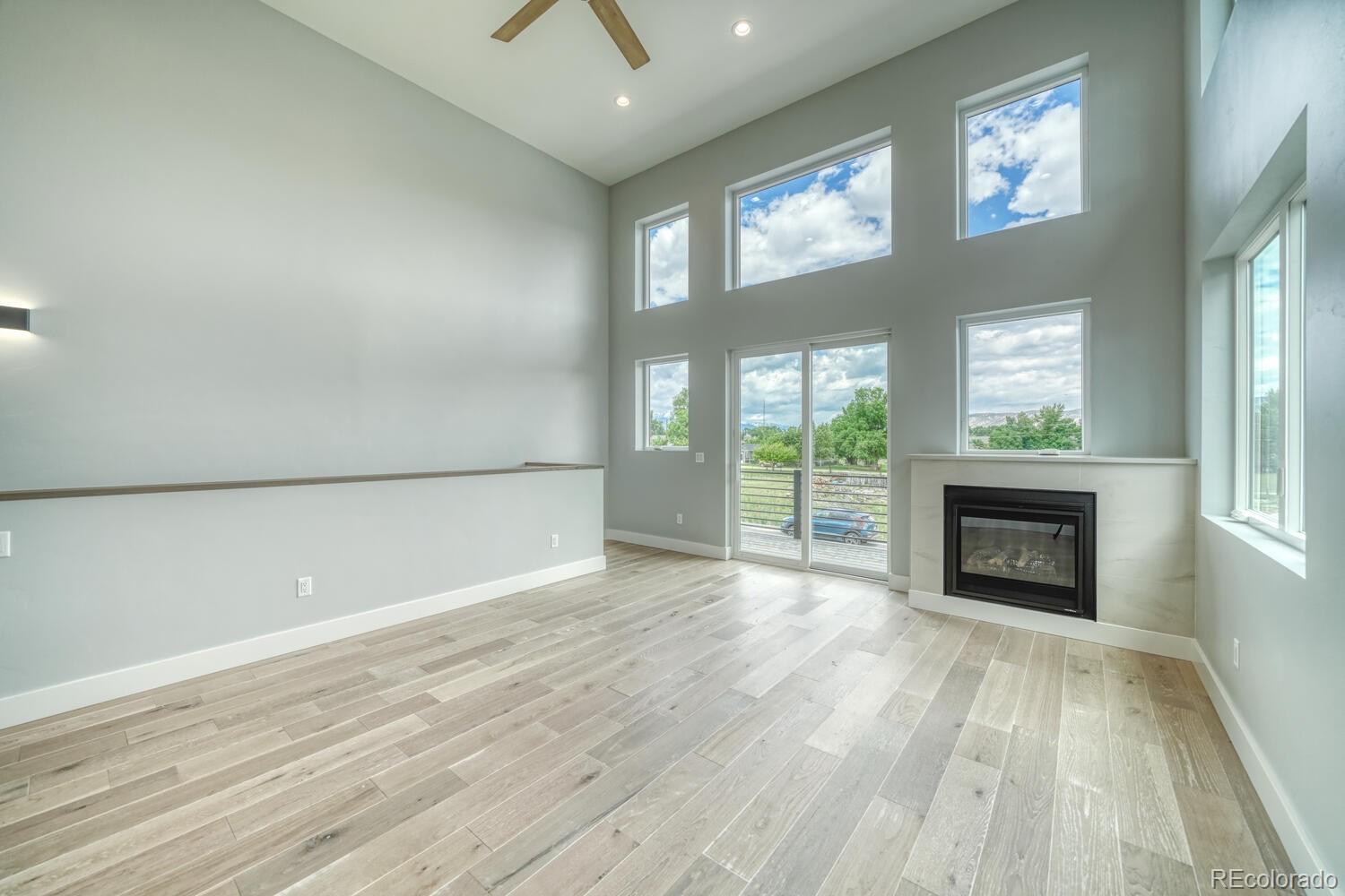 Photo 14 of 29 of 731 Holman Court townhome