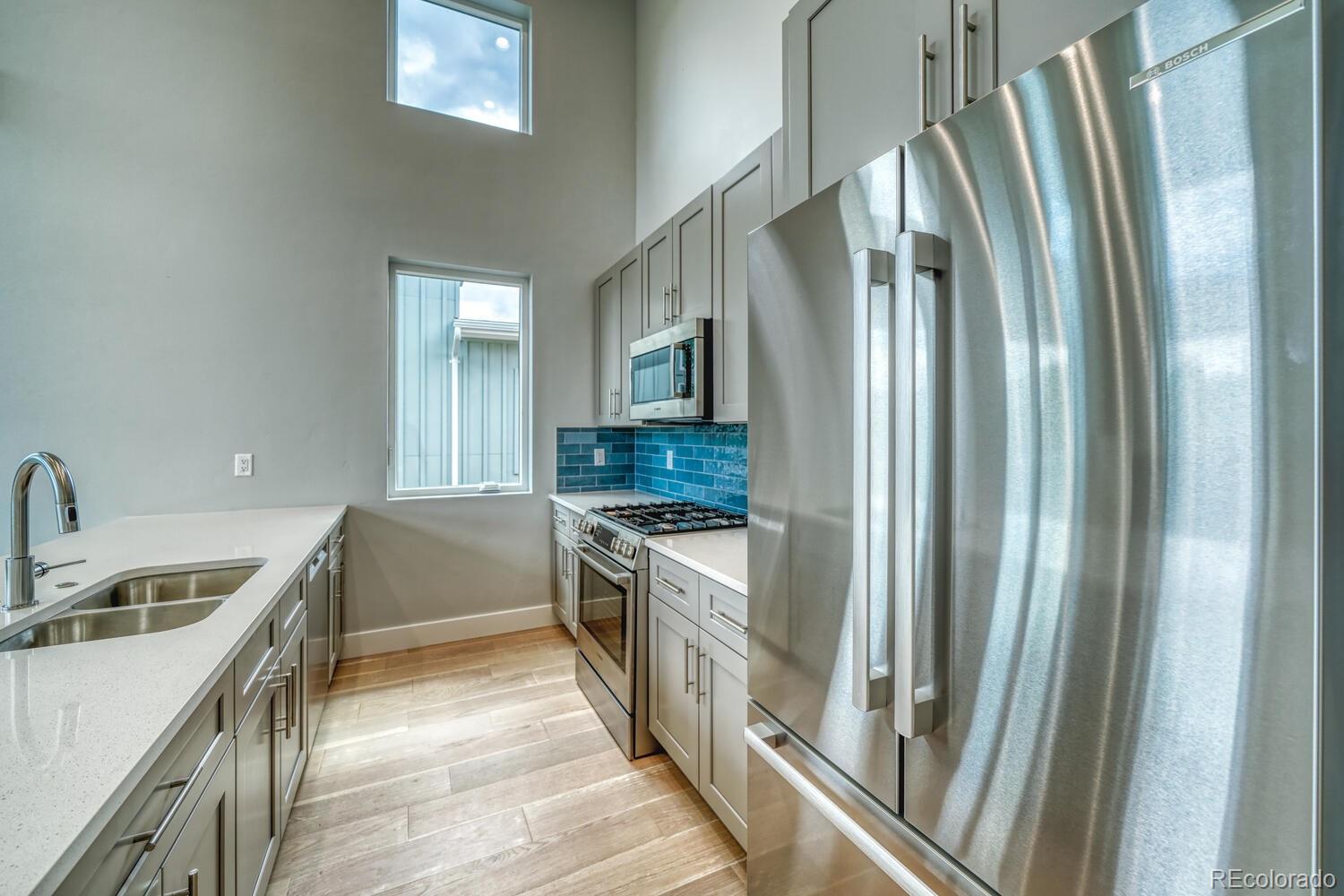 Photo 9 of 29 of 731 Holman Court townhome