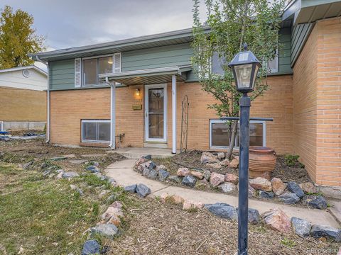 2862 S Ivan Way Denver CO 80227