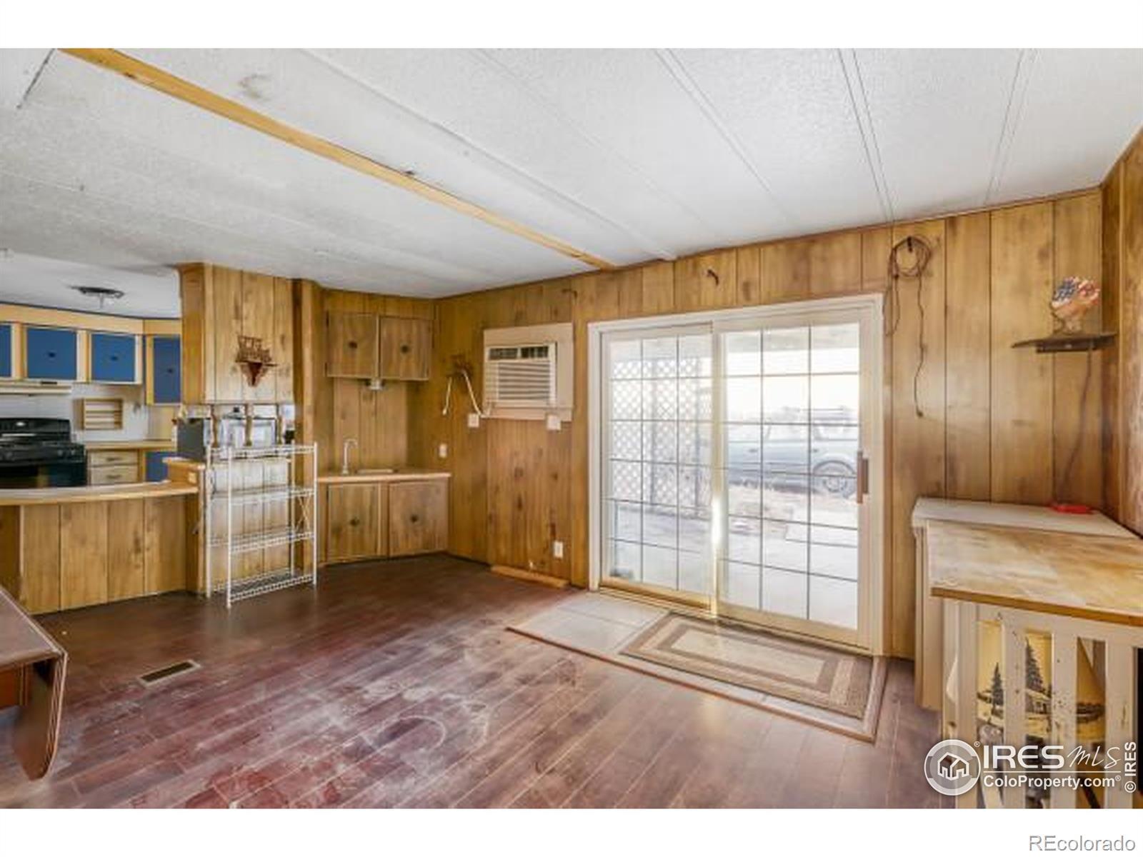 1215 Macintyre Court