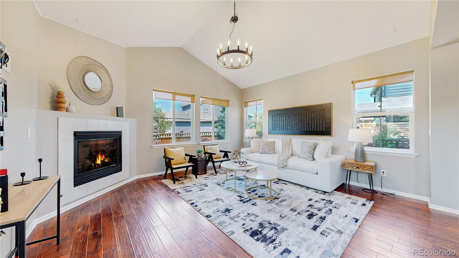 2143 Charles Lane