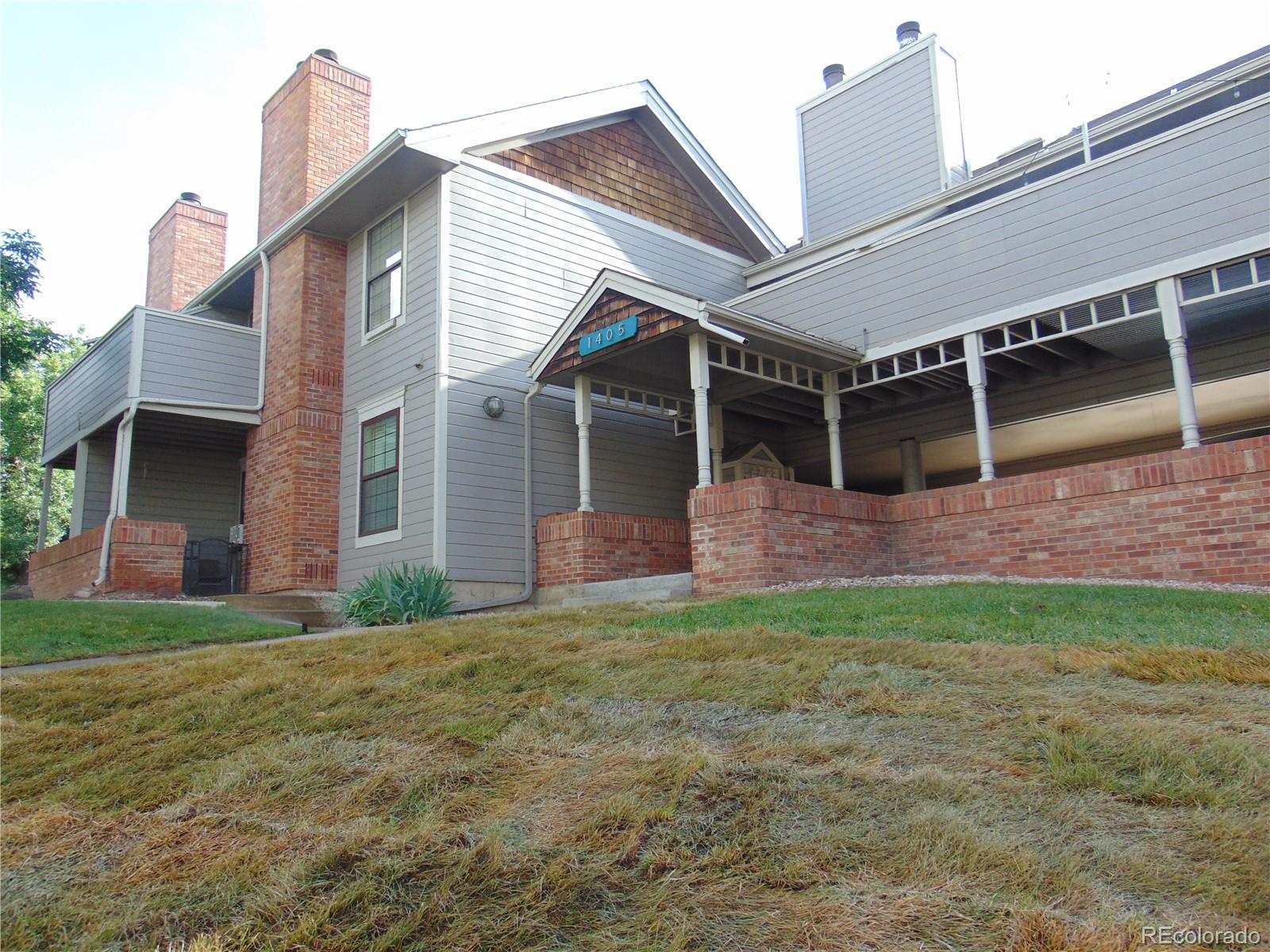 1405 Broadway Street 302