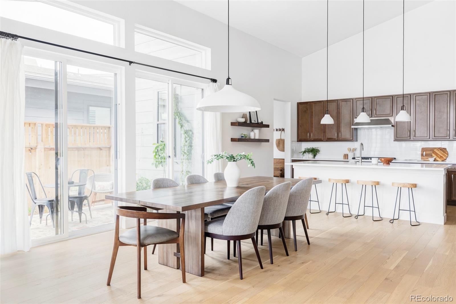 6251 N Galena Street