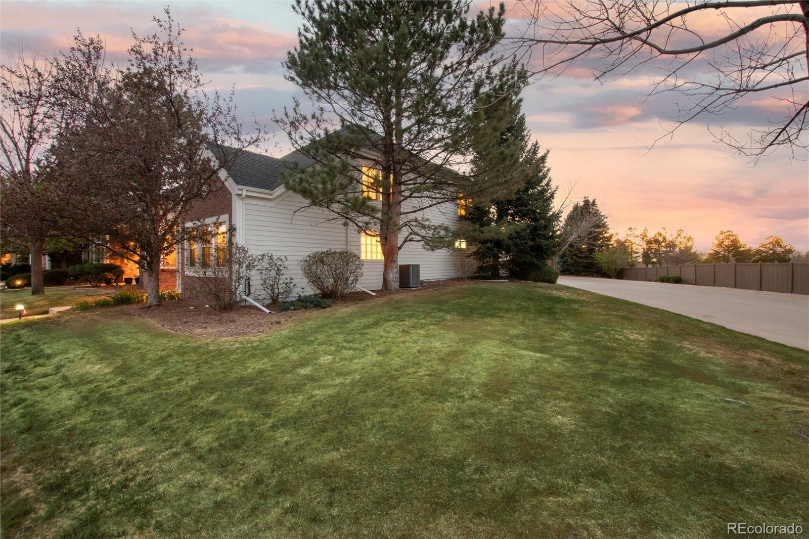 1011 S Valentia Street 141