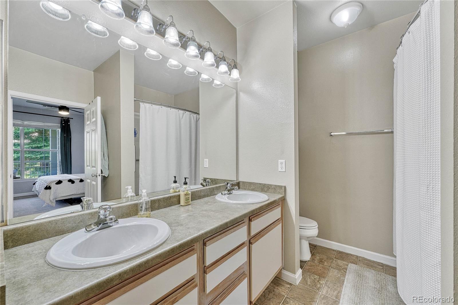 Photo 24 of 36 of 7438 S Quail Circle 2018 condo