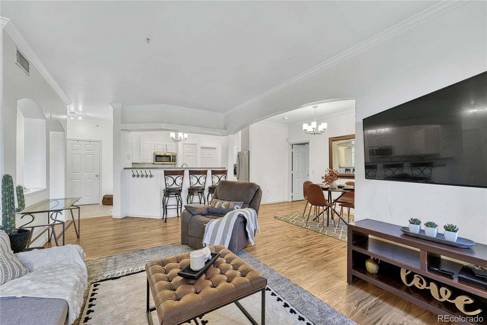 Photo 6 of 36 of 7438 S Quail Circle 2018 condo
